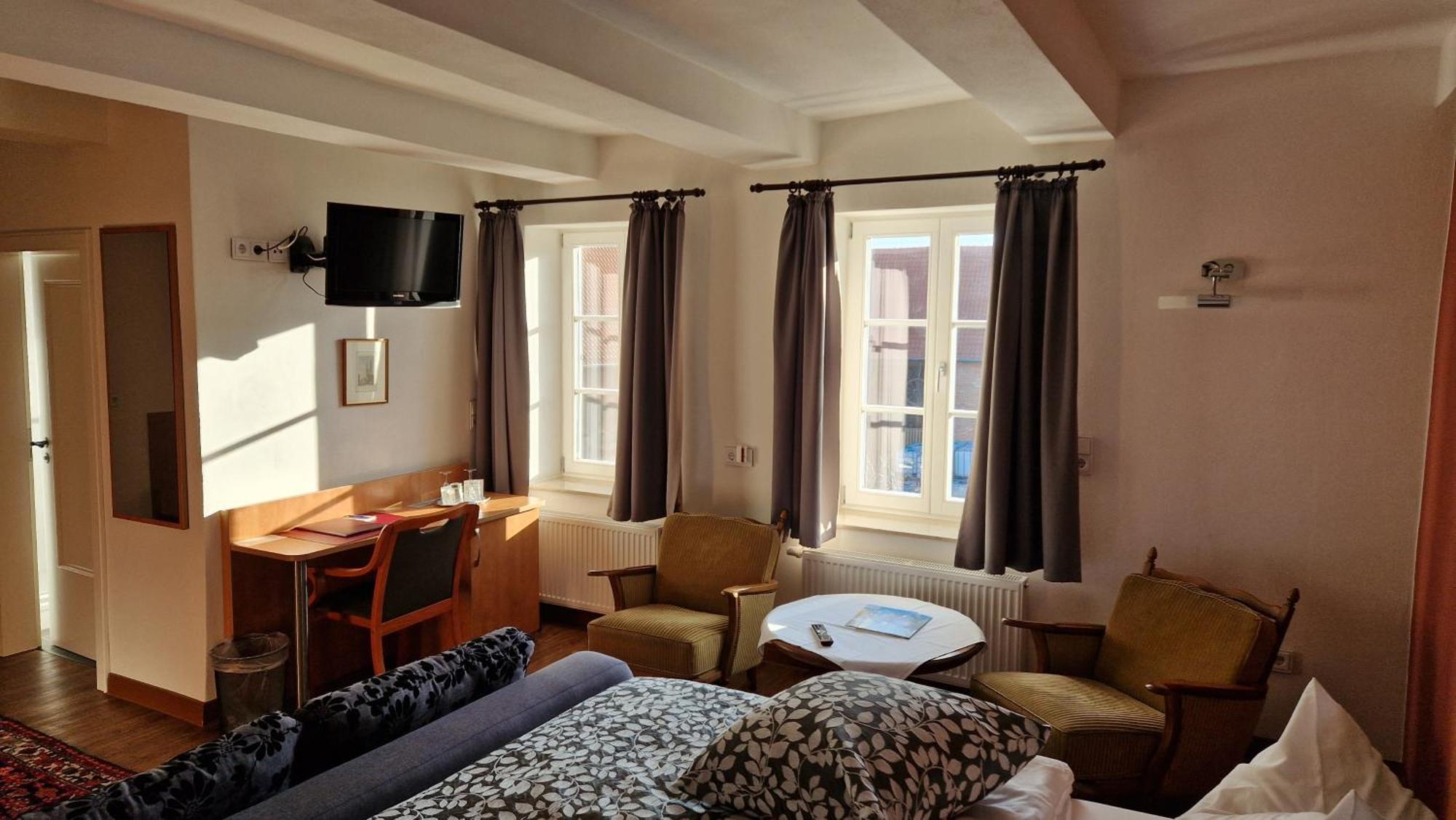 Hotel Garni Demmel & Cie Rohrsheim Eksteriør bilde